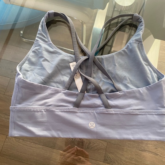 Lululemon - Picture 2 of 2